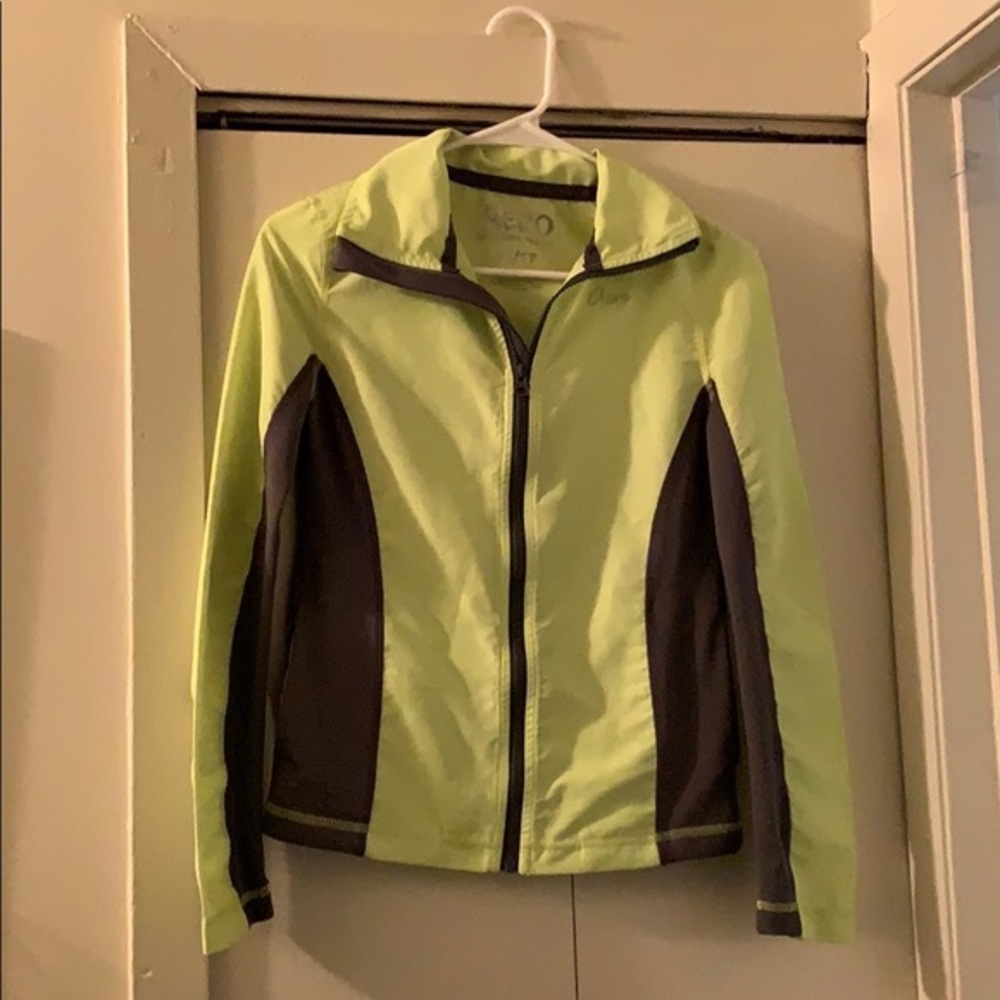 Aero Zip up size XS Pre Owned